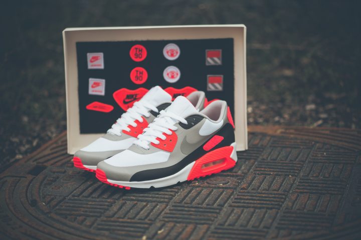 Nike Air Max 90 Infrared 'Patch' Pack